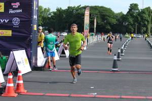 BIB: 
                            <button type="button" onclick="openModal(5247137)" class="btn btn-primary btn-sm float-right btn-popup" data-toggle="modal" data-target=".modal-high-quality">
                        <i class="fas fa-shopping-cart"></i> Add to Cart
                    </button>
                                            <button type="button" onclick="isThisMe(5247137, true)" class="btn btn-success btn-sm float-right btn-popup btn-isme hidden" data-toggle="tooltip" data-placement="bottom" title="นี่คือรูปของคุณใช่ไหม คลิกที่นี่เพื่อเอาเข้าอัลบั้ม">
                        <i class="fas fa-plus"></i> Add to album
                    </button>
                    <button type="button" onclick="isThisMe(5247137, false)" class="btn btn-warning btn-sm float-right btn-popup btn-isnotme hidden">
                        <i class="fas fa-ban"></i> Remove from album
                    </button>